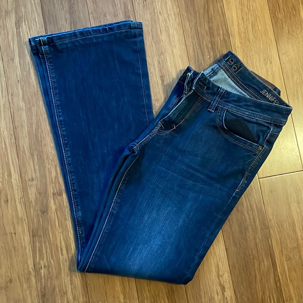 EUC DL1961 Jennifer jeans